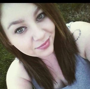 Meet your Posher, Brianna