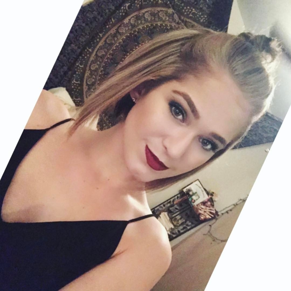 Meet your Posher, Kylee