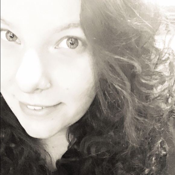 Meet your Posher, Jen - Picture 1 of 1
