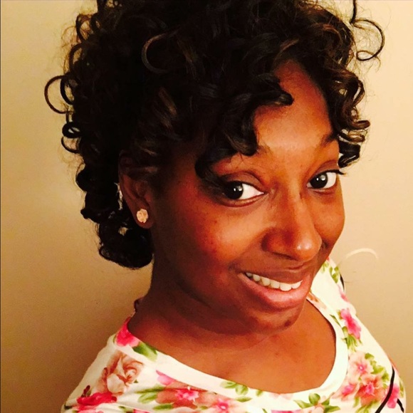 Meet your Posher, Kierra - Picture 1 of 1
