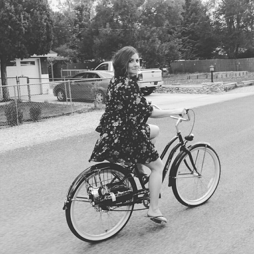 Meet your Posher, Ashley