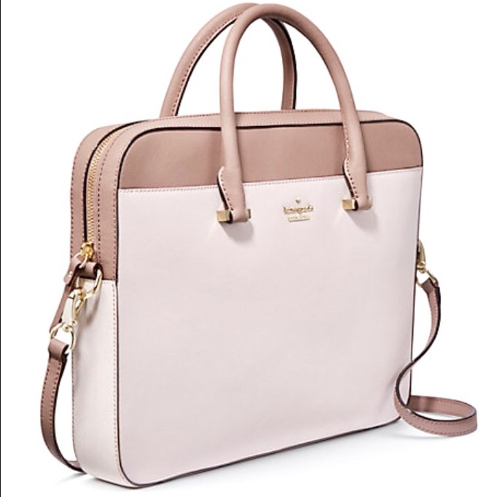 ❤️Sold❤️Cedar Street 13 Inch Saffiano Laptop Bag♠️ - Picture 1 of 4