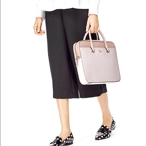 ❤️Sold❤️Cedar Street 13 Inch Saffiano Laptop Bag♠️ - Picture 2 of 4