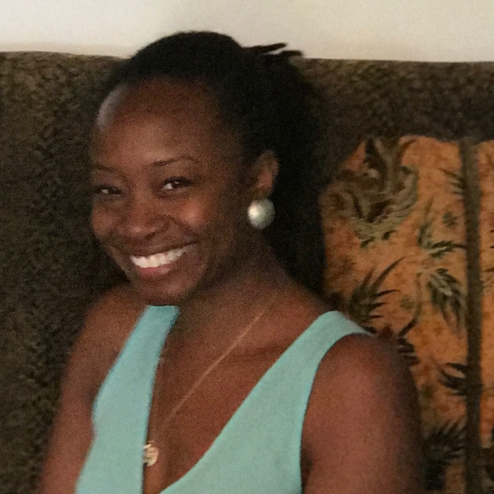 Meet your Posher, Latonia