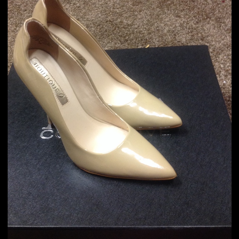 Boutique 9 pumps