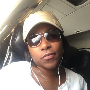 Meet your Posher, Veronica