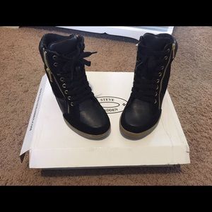 Steve Madden wedged sneakers
