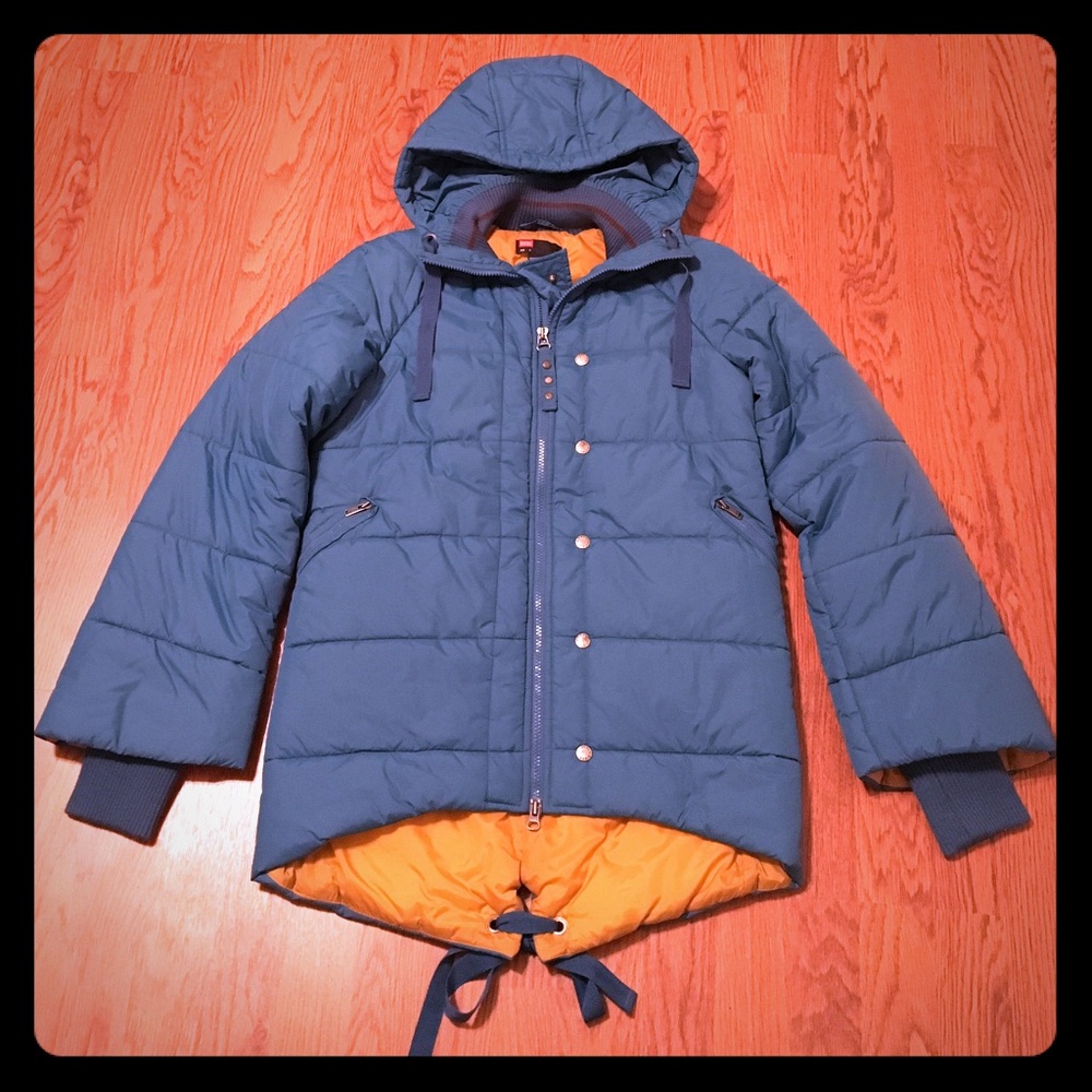**SOLD** Like New Diesel Winter jacket - Picture 1 of 4