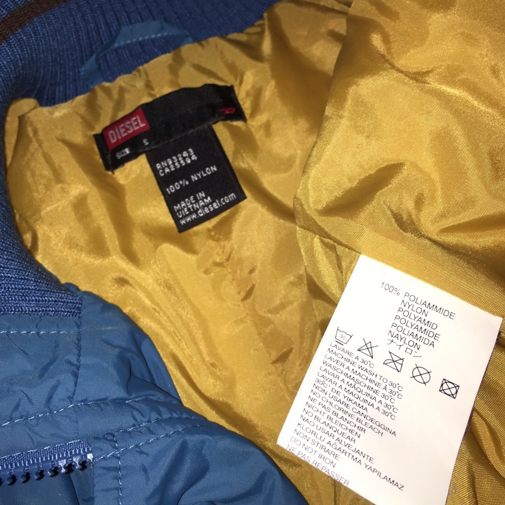 **SOLD** Like New Diesel Winter jacket - Picture 4 of 4