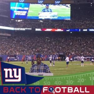 Meet your Posher, Dee