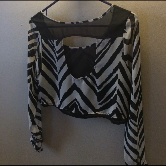 Vintage Havana zebra crop blouse - Picture 3 of 4