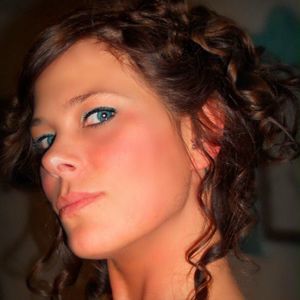 Meet your Posher, Jenna