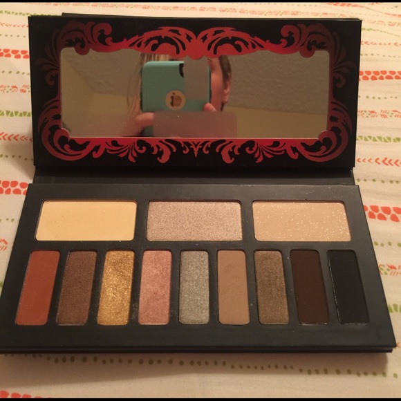 Kat Von D Other - Kat Von D eye shadow palette