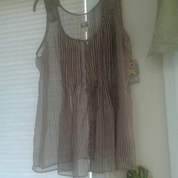 Converse Wine Striped Top - Picture 1 of 4