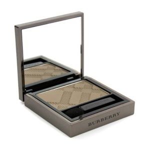 Burberry No. 08 Khaki Sheer eye shadow