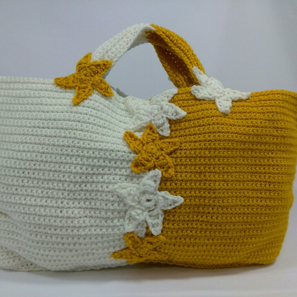 Gold/White half and half crochet handbag