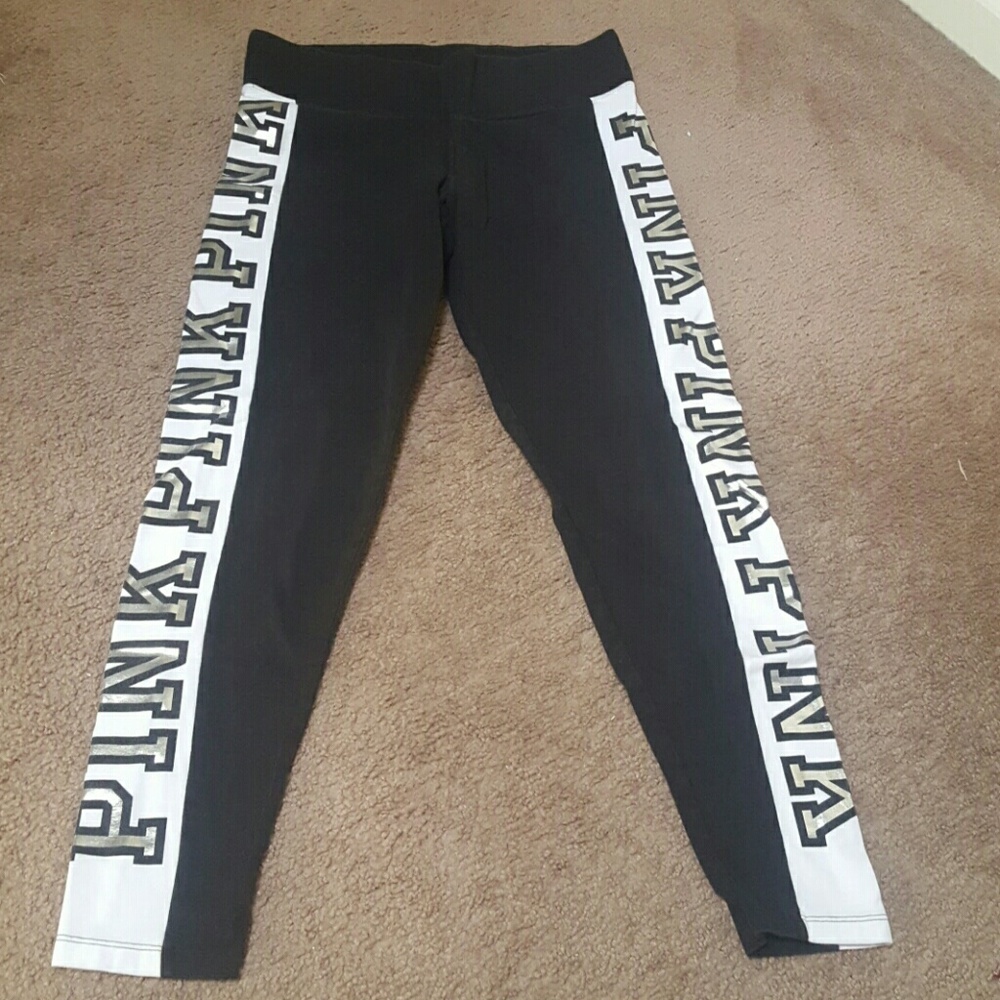 VS Pink Yoga leggings