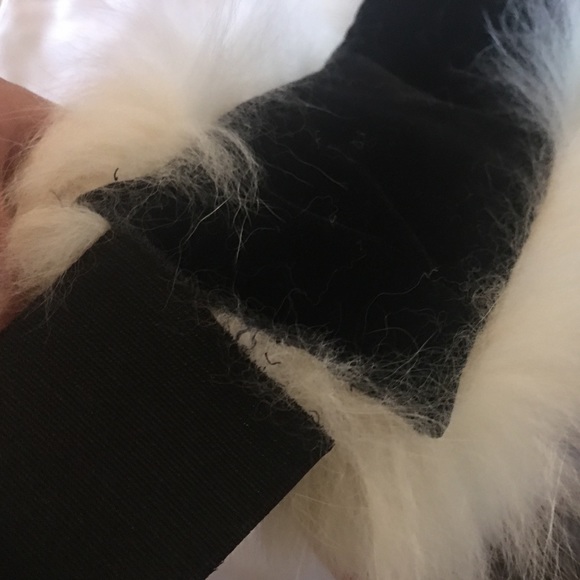 Genuine vintage Fur head muffs. - Picture 5 of 5