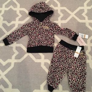 Juicy Couture jumpsuit baby girl 12Months