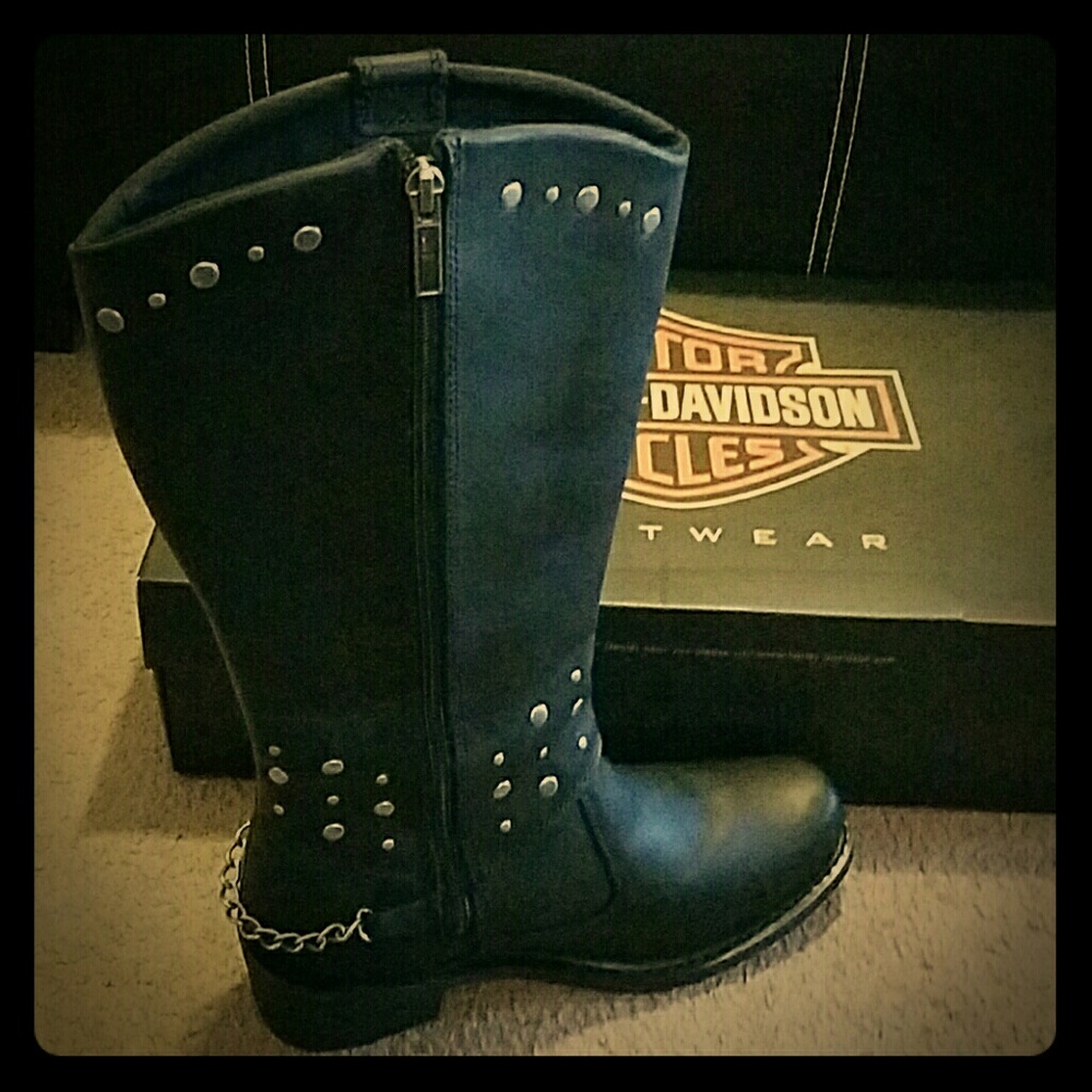 Harley Davidson Women's  black boots, brand new