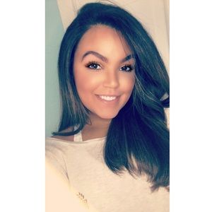 Meet your Posher, Ariel