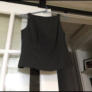 Ann Taylor - Top in gray