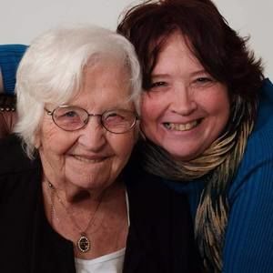 Meet your Posher, Rebecca