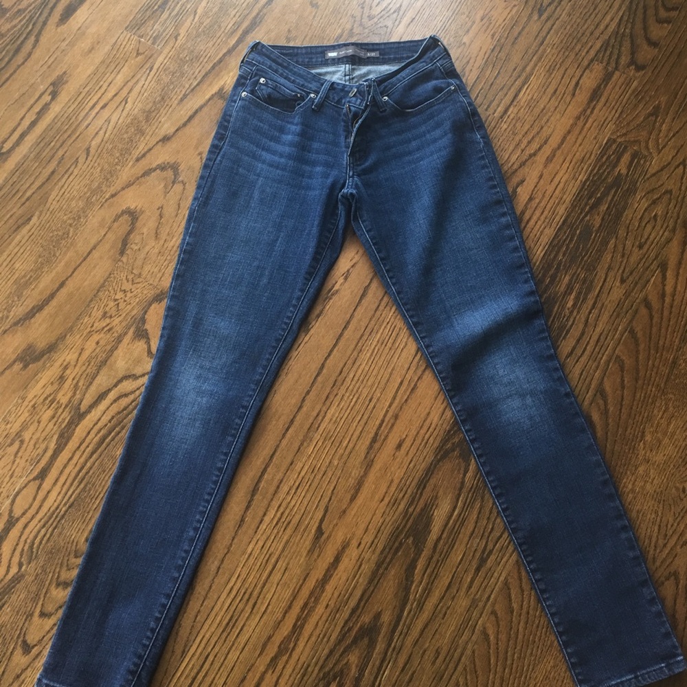 Levi skinny jeans