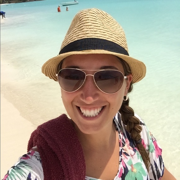 πMeet the Posherπ - Picture 4 of 4