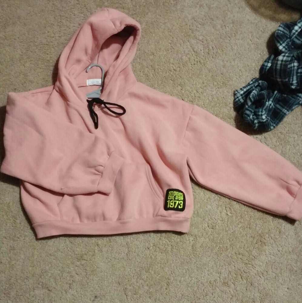 Light pink cropped sweatshirt