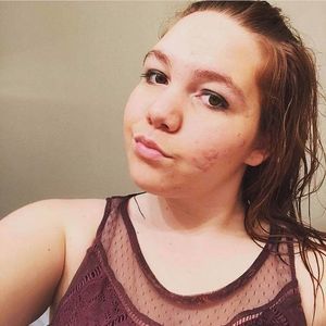 Meet your Posher, Lydia