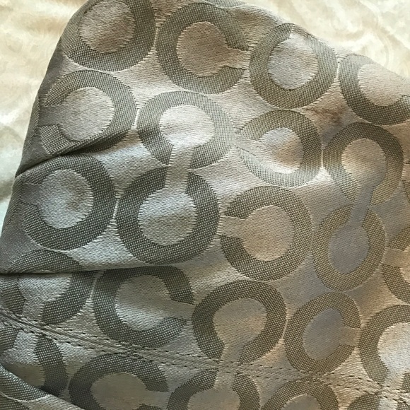 Gray coach purse - Picture 6 of 6