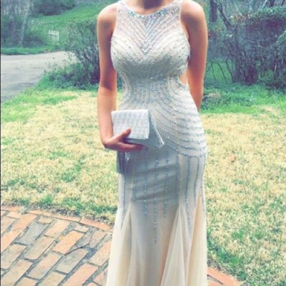 Elegant Evening Dress (Prom or Wedding Reception)