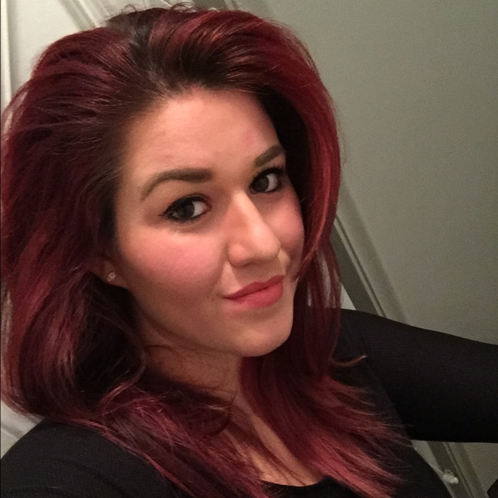 Meet your Posher, Taryn