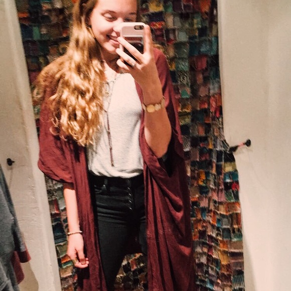 Meet Your Posher (Payton) - Picture 3 of 4