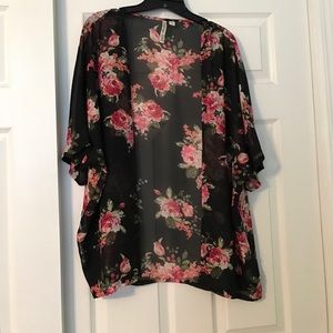 Black and pink floral kimono