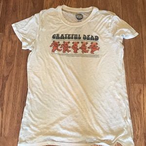 Grateful Dead tshirt