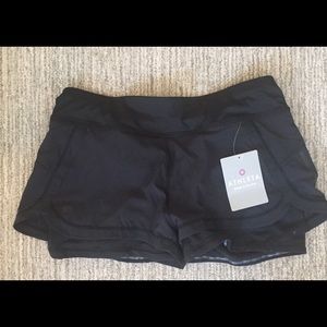 Athleta NWT 2 in 1 Pulse Short