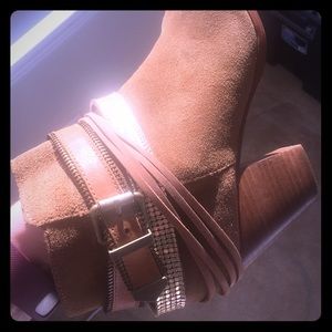 Amazing Aldo boots (worn once)