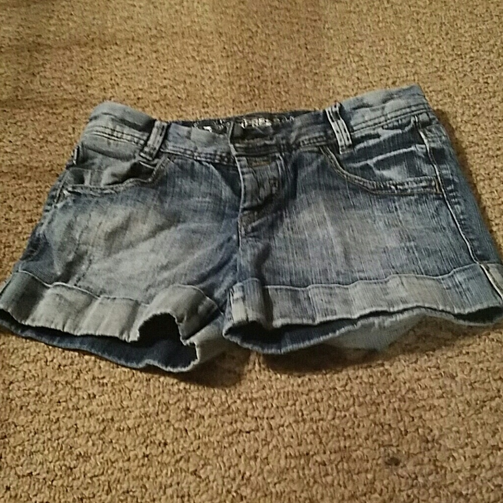 Express shorts