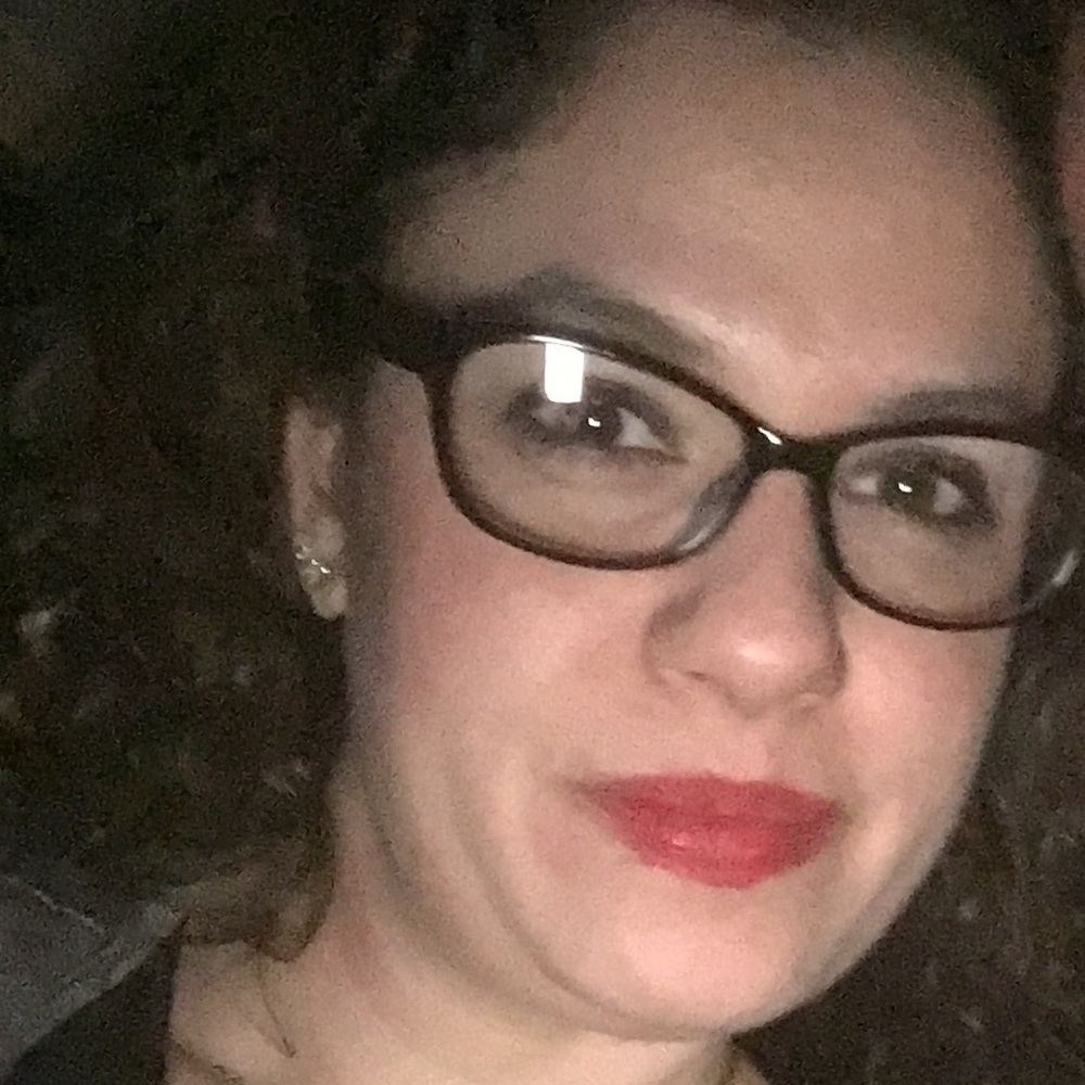 Meet your Posher, Ekaterini