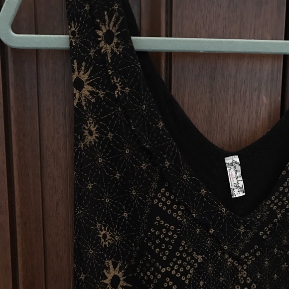 Free People Flowy Tank - Picture 4 of 7