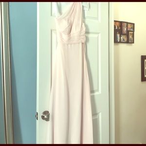 Beautiful blush Azazie Gown