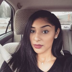 Meet your Posher, Stephanie