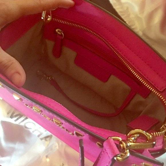 Michael Kors Selma Studded Saffiano Messenger - Picture 5 of 8