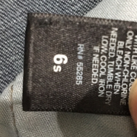 Express Stella Low Rise Barely Bootcut Jeans - Picture 2 of 3