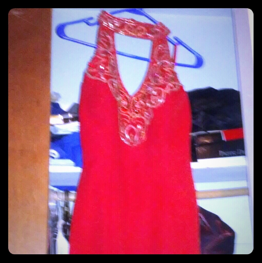 Red prom dress