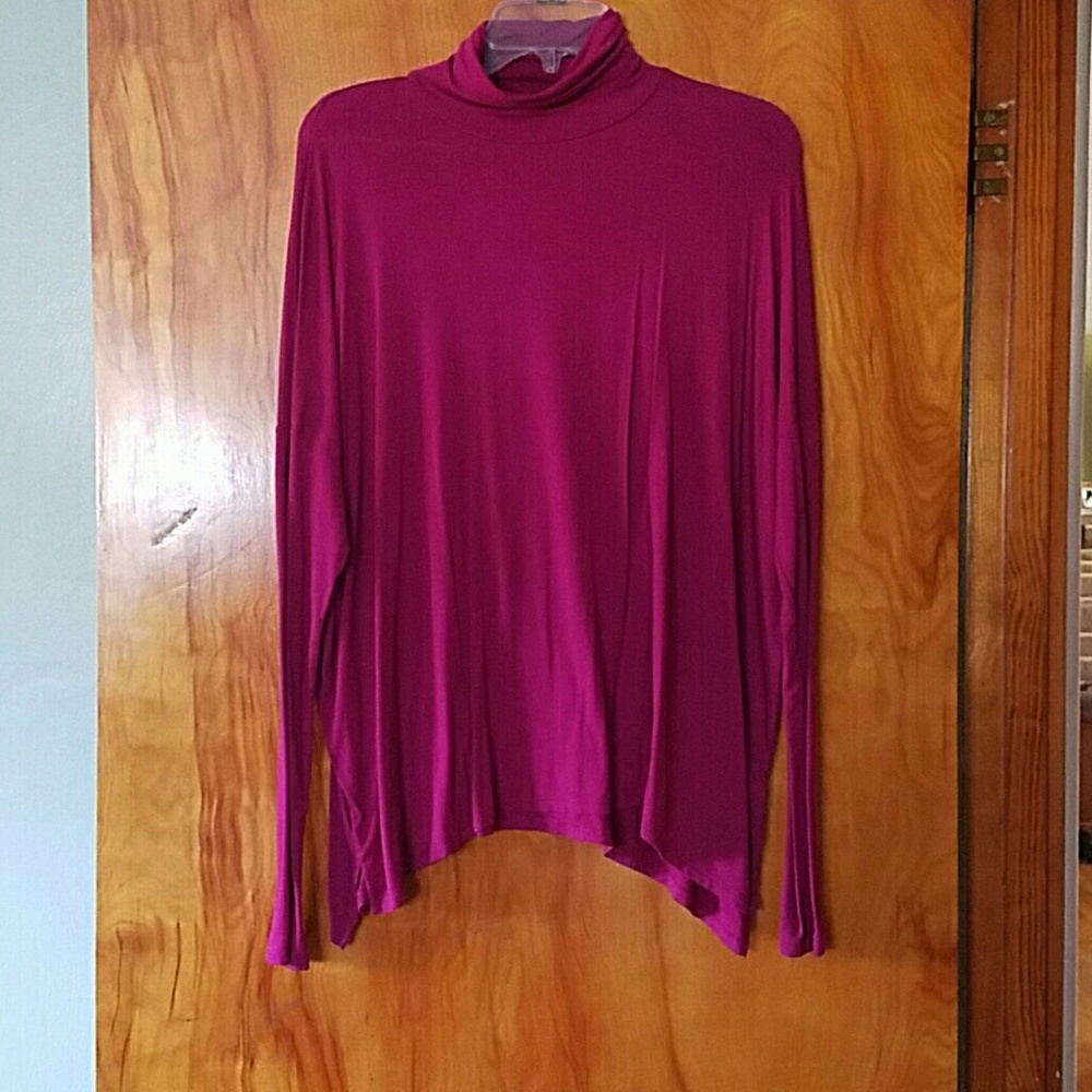 Calvin Klein Jeans top ✔MAKE OFFER ✔