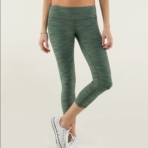 Lululemon Wunder Under Crop