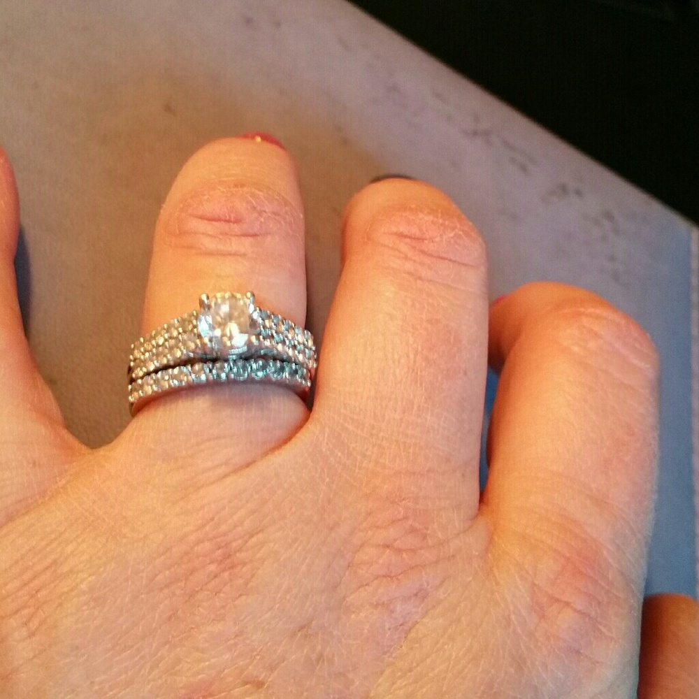 Bridal Set - Picture 3 of 3
